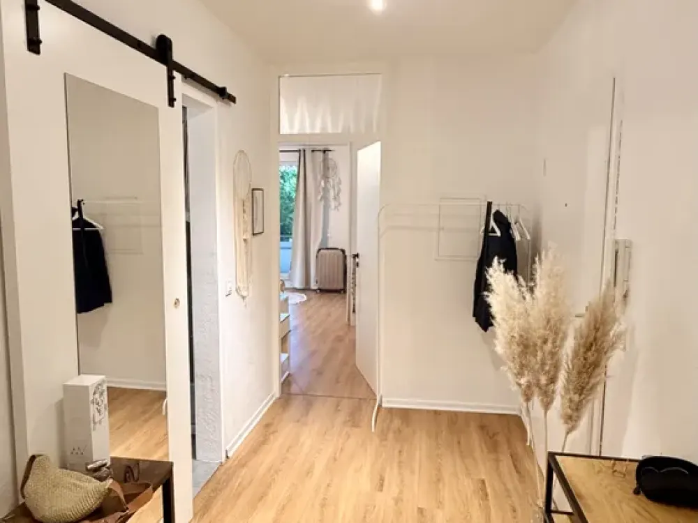 Voll möblierte 2-Zimmer-Wohnung mit zwei Balkonen in Kassel-Bettenhausen | Wohnen auf Zeit