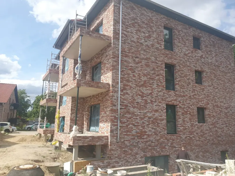 hochwertige Zweizimmerwohnung mit Balkon und Aufzug