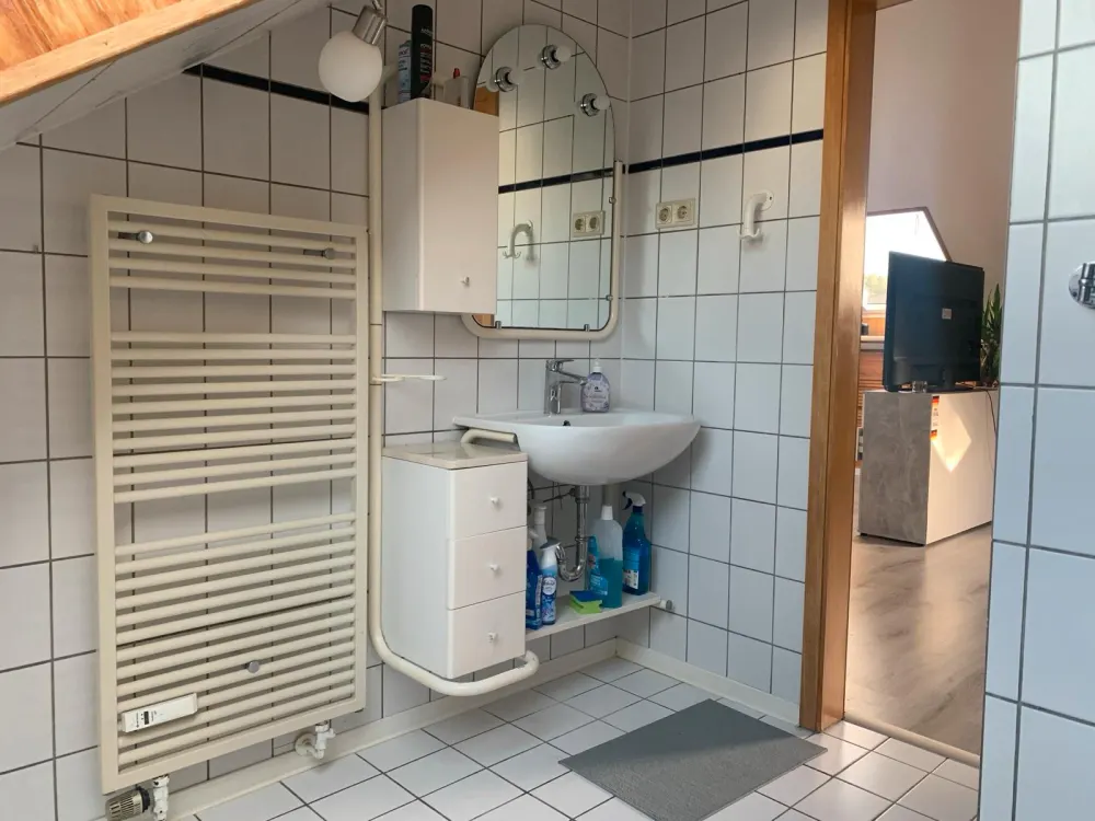2 Zimmer Dachgeschosswohnung sucht Nachmieter in Resse