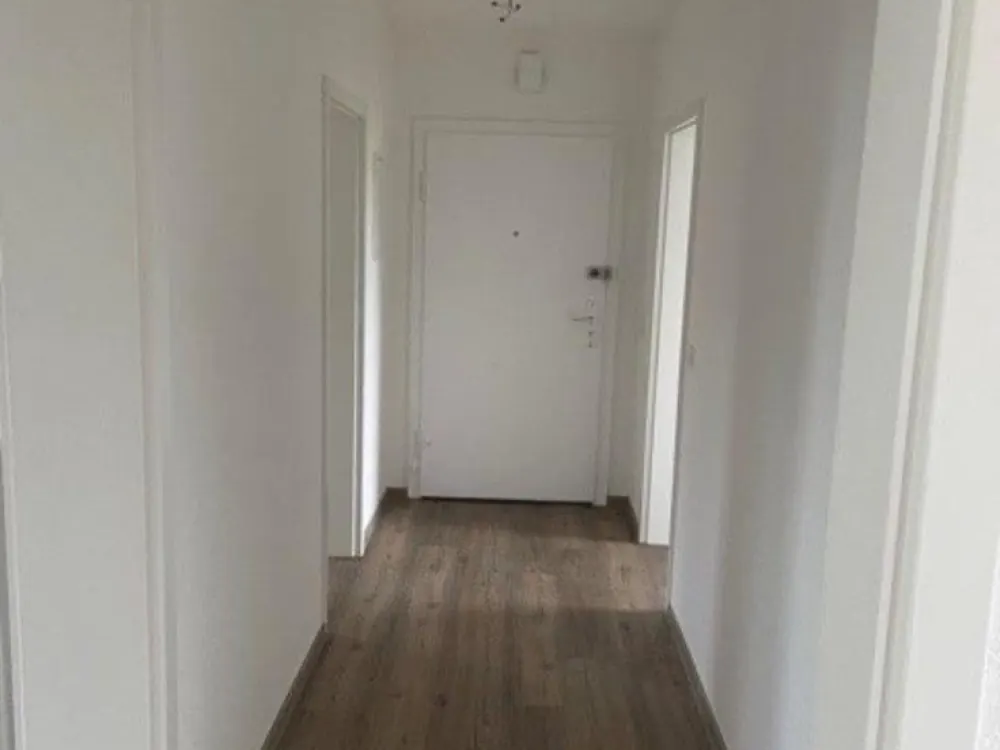 Schöne 3 Zimmer Wohnung mit Balkon in Luthe
