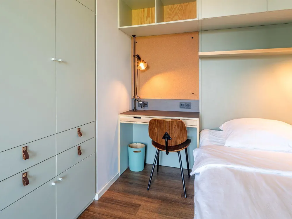 BESICHTIGUNGEN: Mi 9:00 & Fr 16:00 - Moderne unbefristete 1-Zimmer-Wohnung mit Balkon im beliebten RIX Neukölln