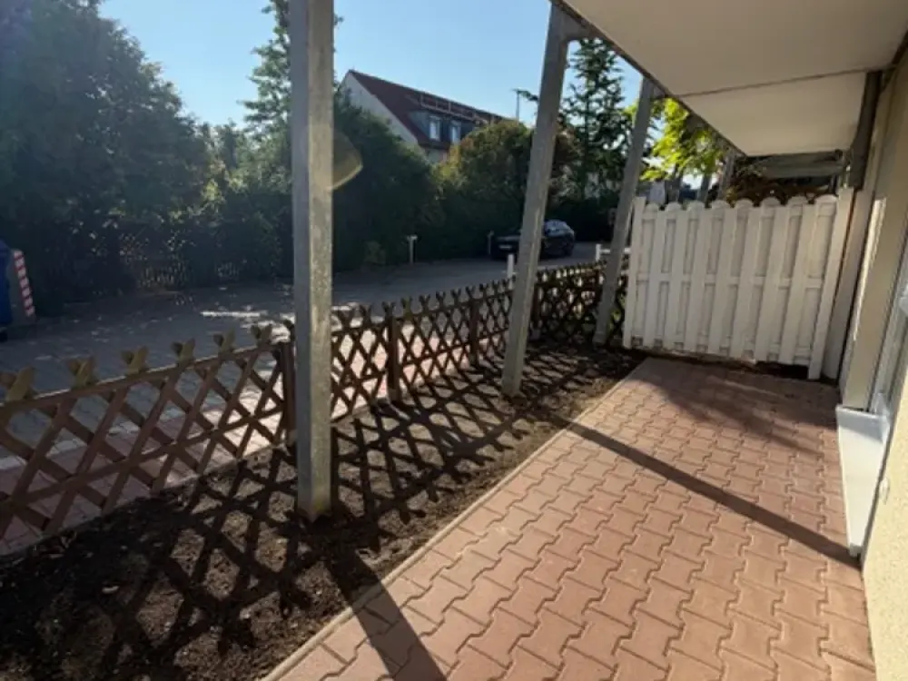 2-Zimmer-Wohnung mit Sonnenterrasse in Schönefeld