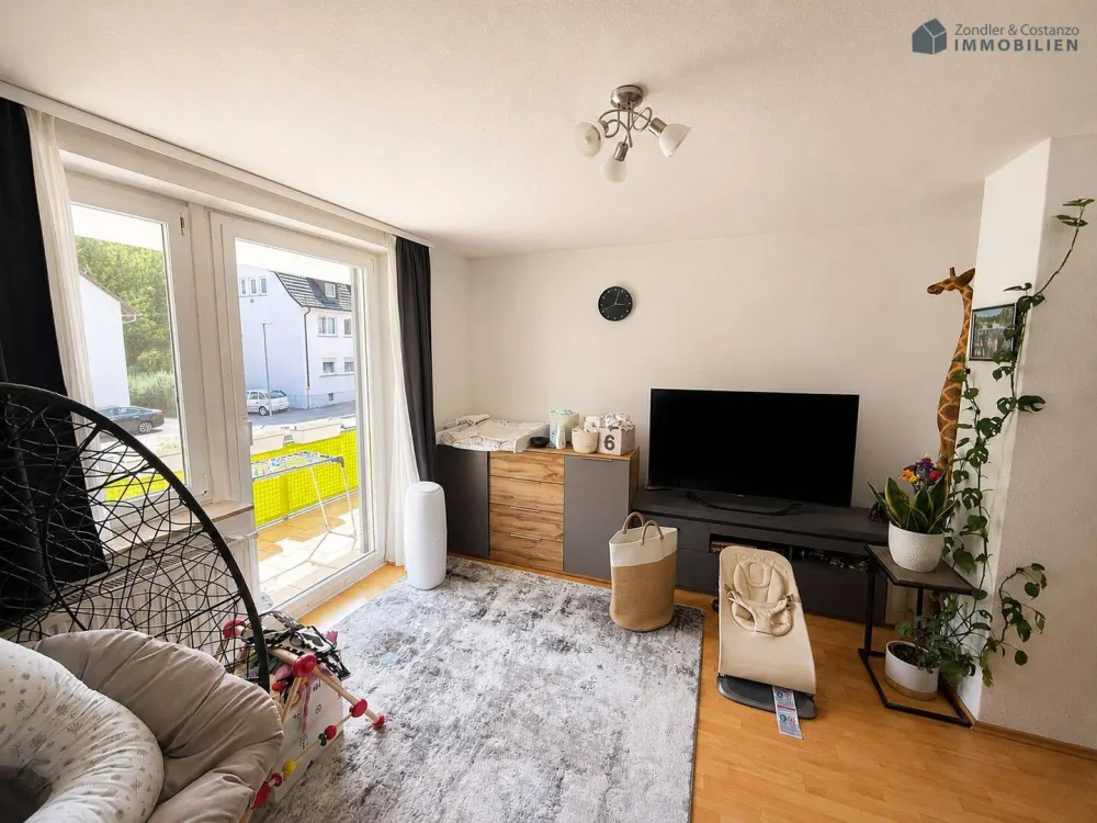 ZUM WOHLFÜHLEN: * Gemütliche, 3-Zi.-Whg. in S-Rohracker * EBK * TL-Bad * Keller * Balkon * Garage *