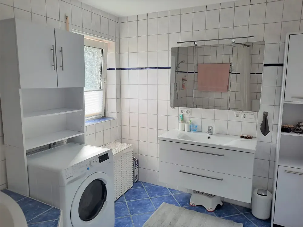 Viel Platz für die ganze Familie, moderne Traumwohnung mit toller Einbauküche!