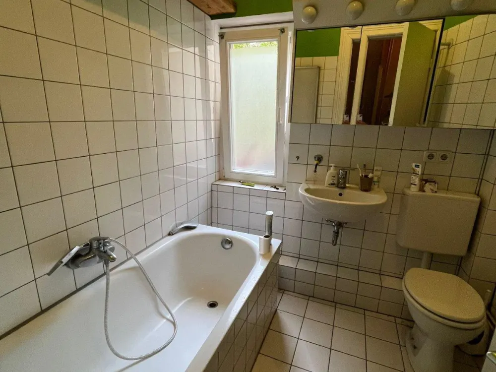 schöne 2 zimmer altbauwohnung, st.pauli an EINZELPERSON