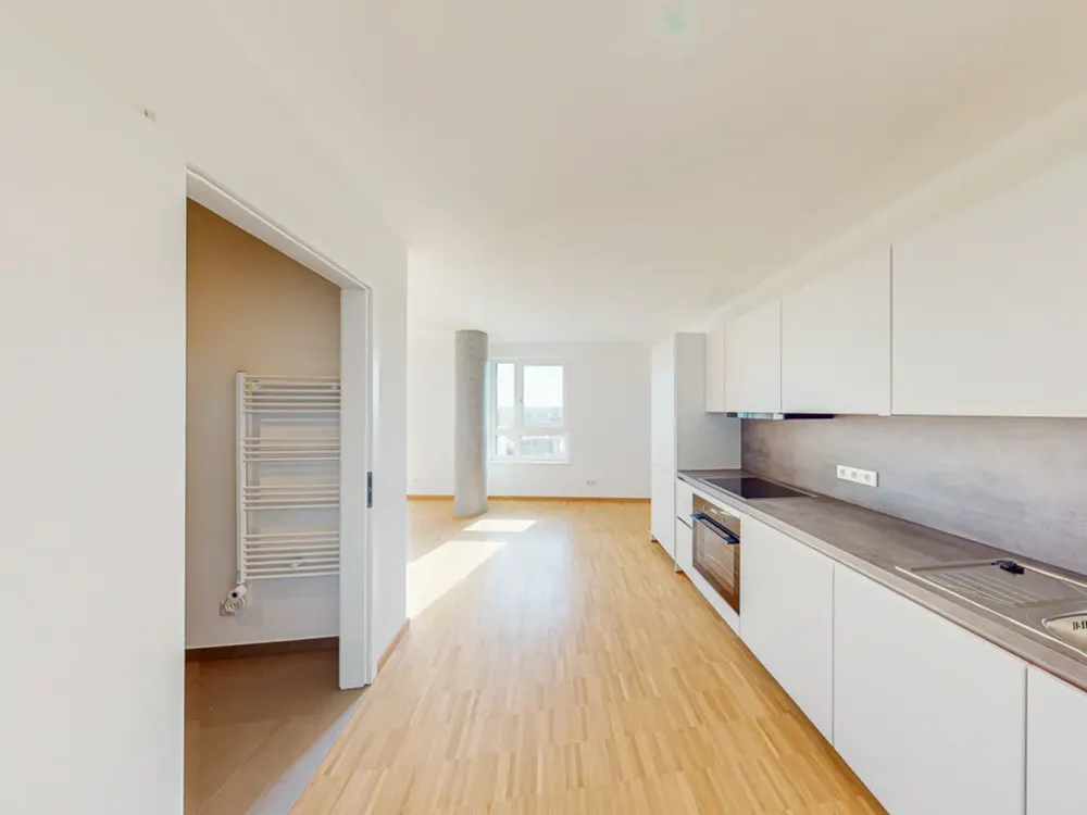 Open Living Kitchen & Balcony: 2-Room Apartment to Feel Good
