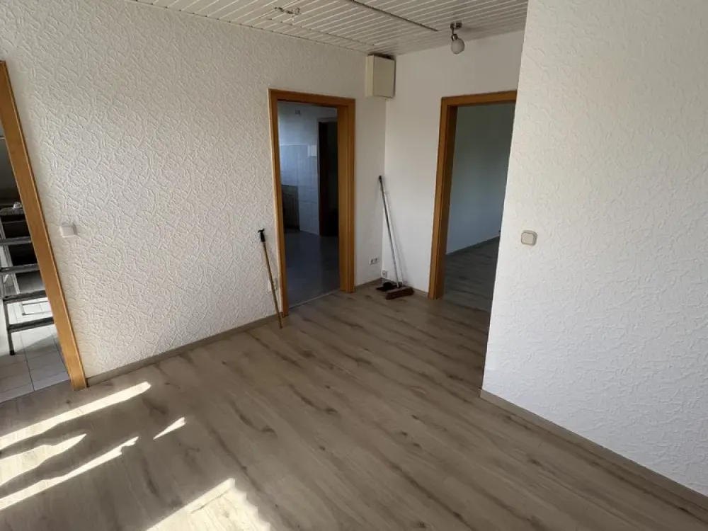 Freundliche, gepflegte 3-Zimmer-Wohnung mit Balkon in Heiligenhaus für Singles oder Paare ohne Kind