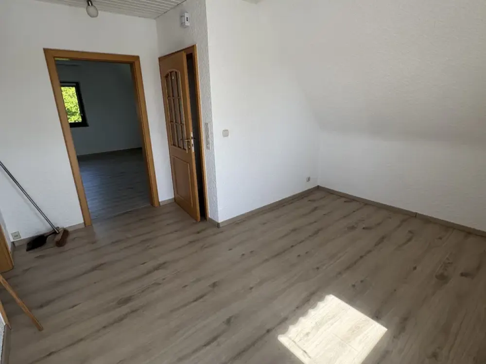Freundliche, gepflegte 3-Zimmer-Wohnung mit Balkon in Heiligenhaus für Singles oder Paare ohne Kind
