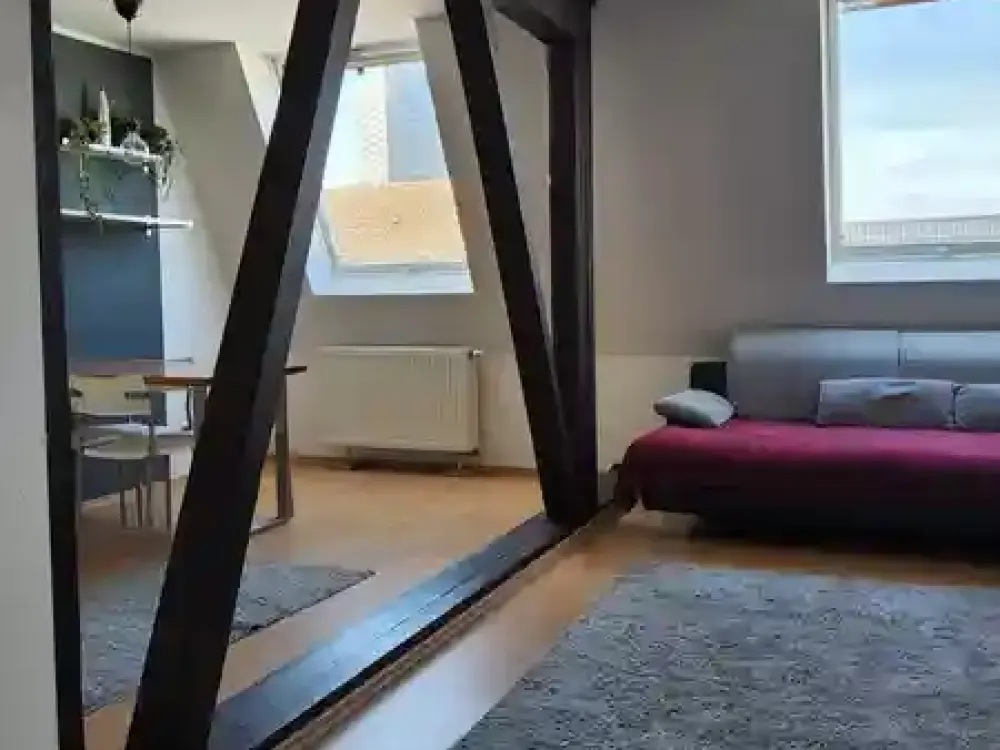 TOP Lage! Möblierte 2-Zimmer-Wohnung