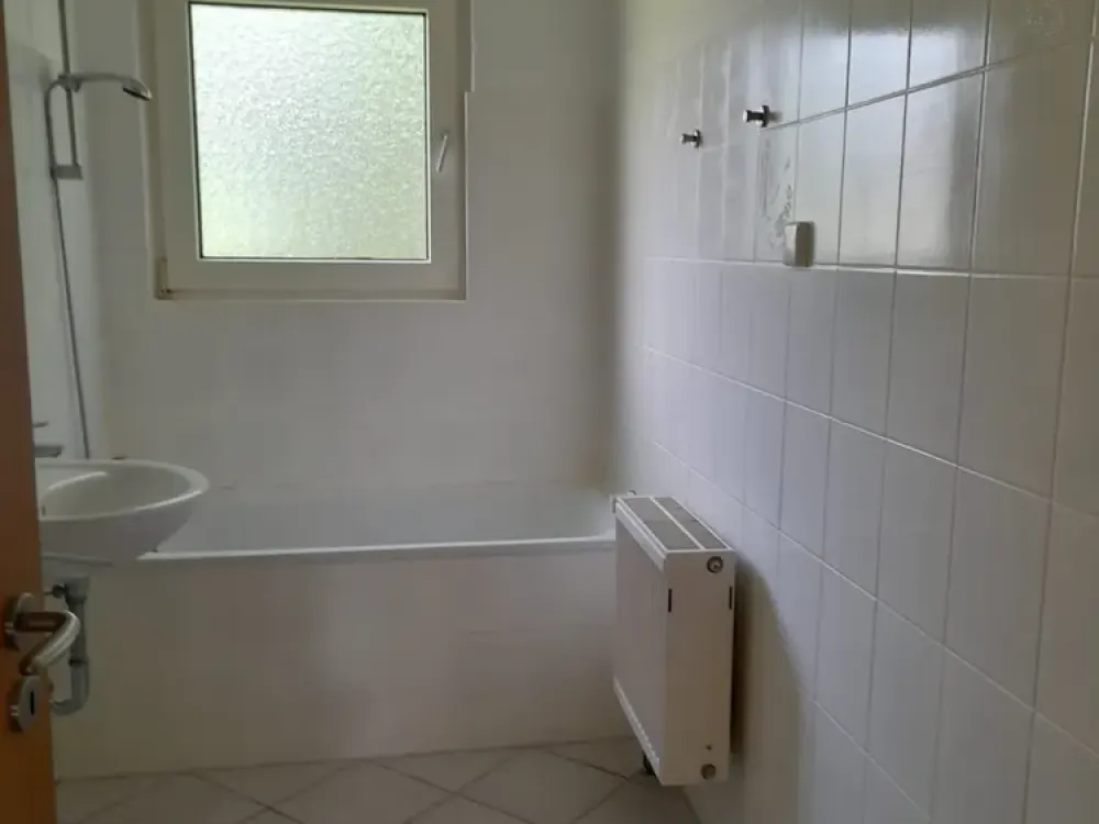 Perfekt für Studenten WG, mittig zwischen Unis BO-DO,,3,5 Zi.67m², 695- €, ab 15.9.2026