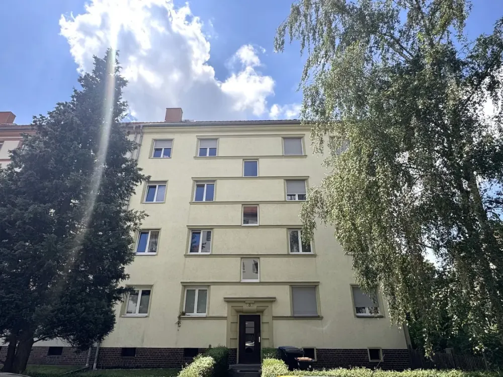 Gemütliche 3-Zimmer-Wohnung mit Wintergarten in Leipzig