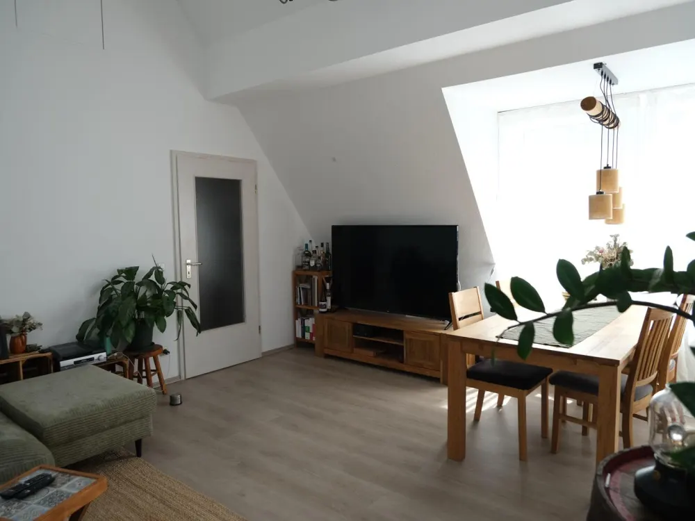 Helle 3-Zimmer-Wohnung in Rüsselsheimer Stadtmitte