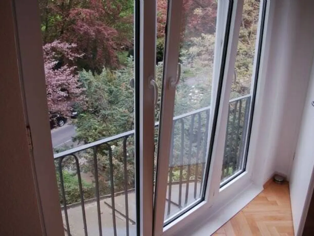 Wohnen am Goßlers Park - helle 2 Zimmer Wohnung ca. 5 Minuten vom Blankeneser Zentrum