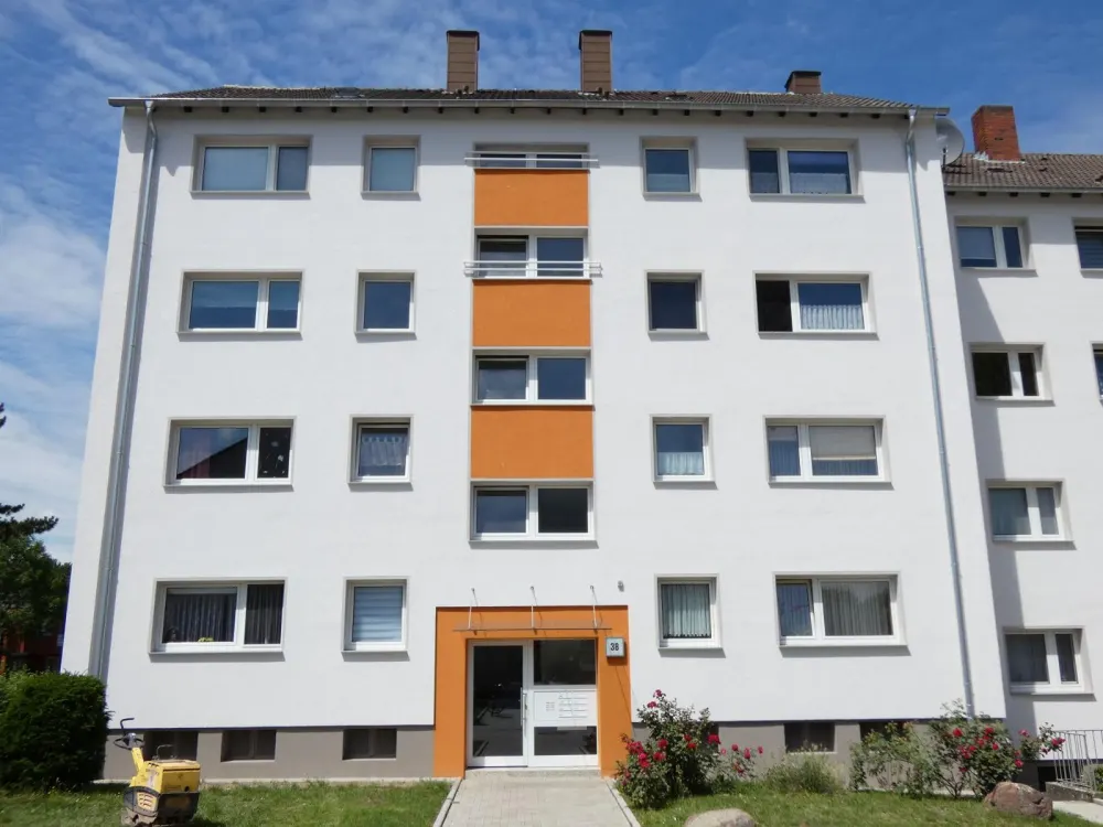 Attraktive 2-Zimmer-Wohnung mit Balkon * wird aktuell umfangreich modernisiert *