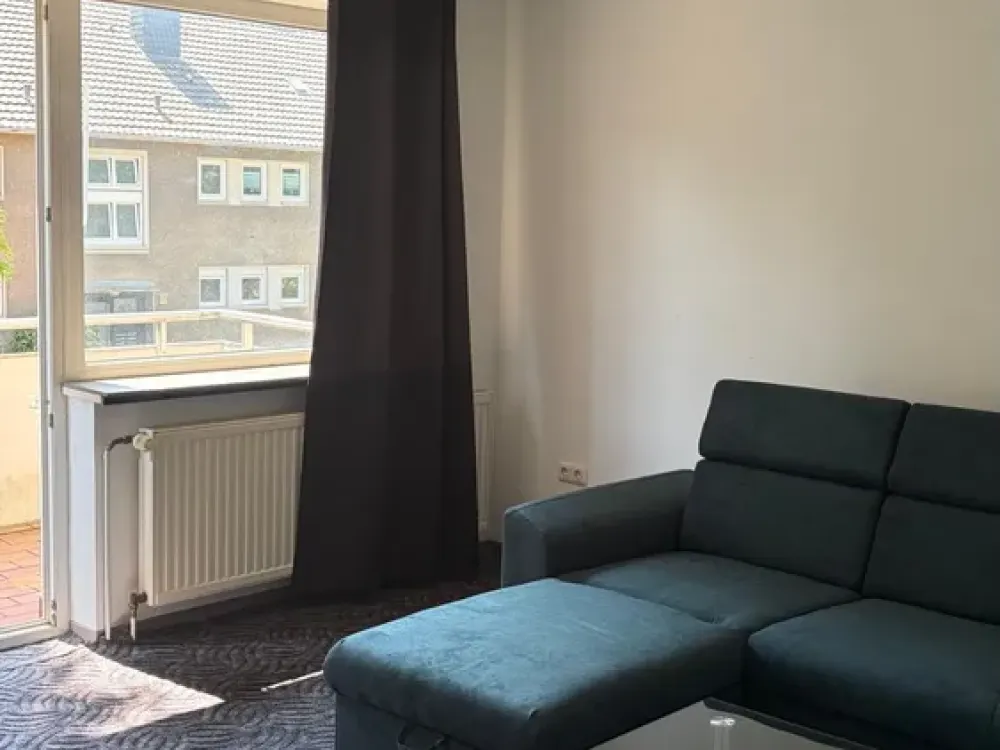 Vollmöblierte 2-Zimmer-Wohnung mit Balkon | Sofort frei | Neuss