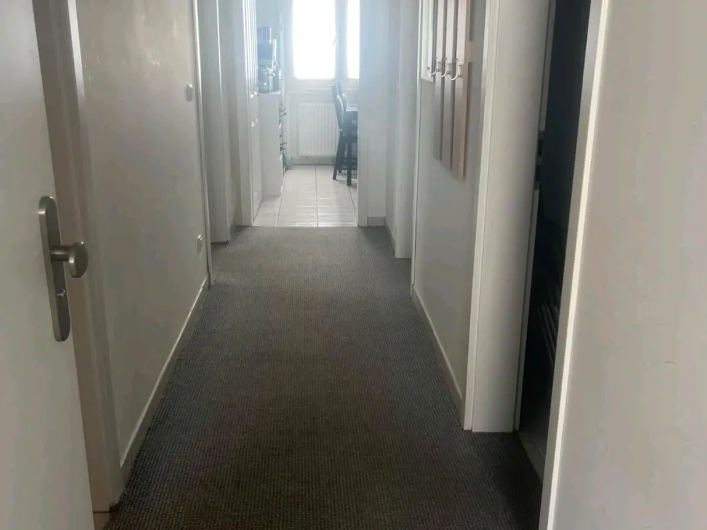 schöne drei Zimmer Wohnung