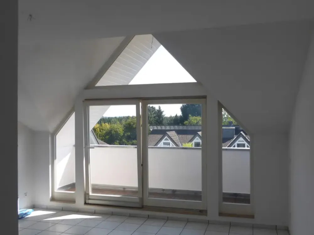 Dachgeschosswohnung in Löhe mit Traumaussicht