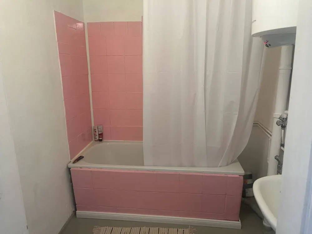 Teilrenovierte 3-Zimmer Wohnung in der Südvorstadt