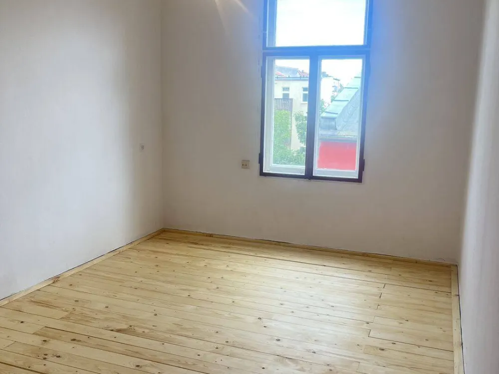 Teilrenovierte 3-Zimmer Wohnung in der Südvorstadt