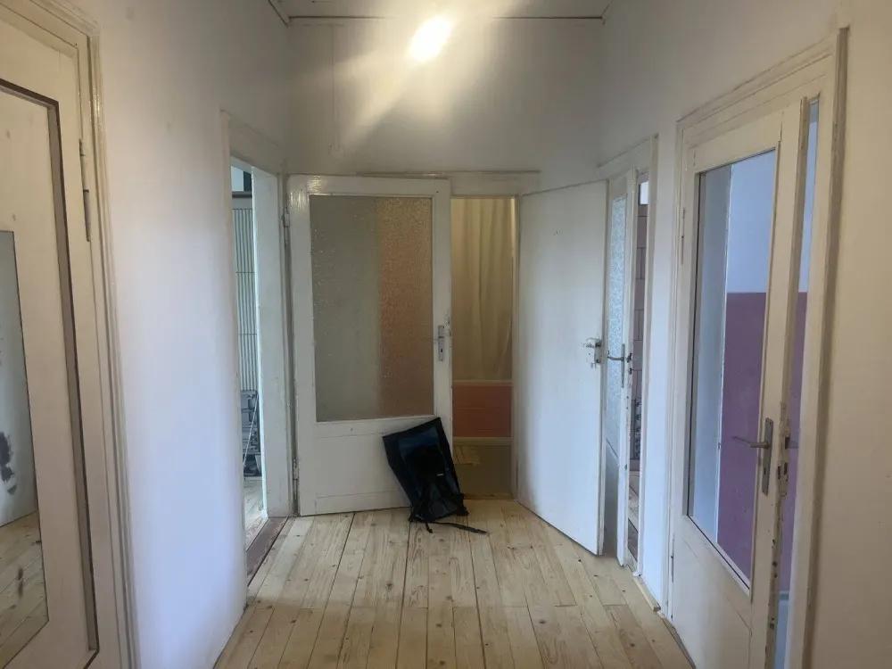 Teilrenovierte 3-Zimmer Wohnung in der Südvorstadt