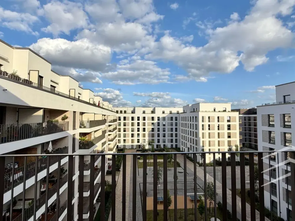 Erstbezug 2024: Möblierte 2-Zimmer-Neubauwohnung mit Balkon & TG-Stellplatz in Friedrichshain