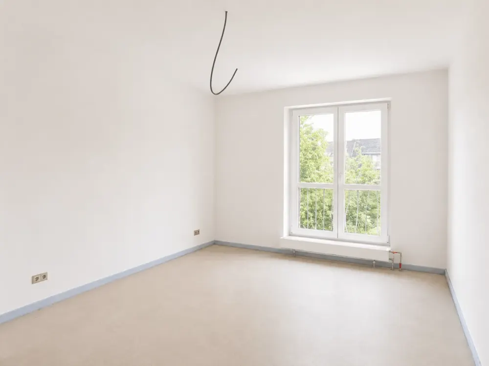 First Occupancy After Renovation: 2-Room Apartment, 48 m², 2nd Floor, Meerbusch-Büderich