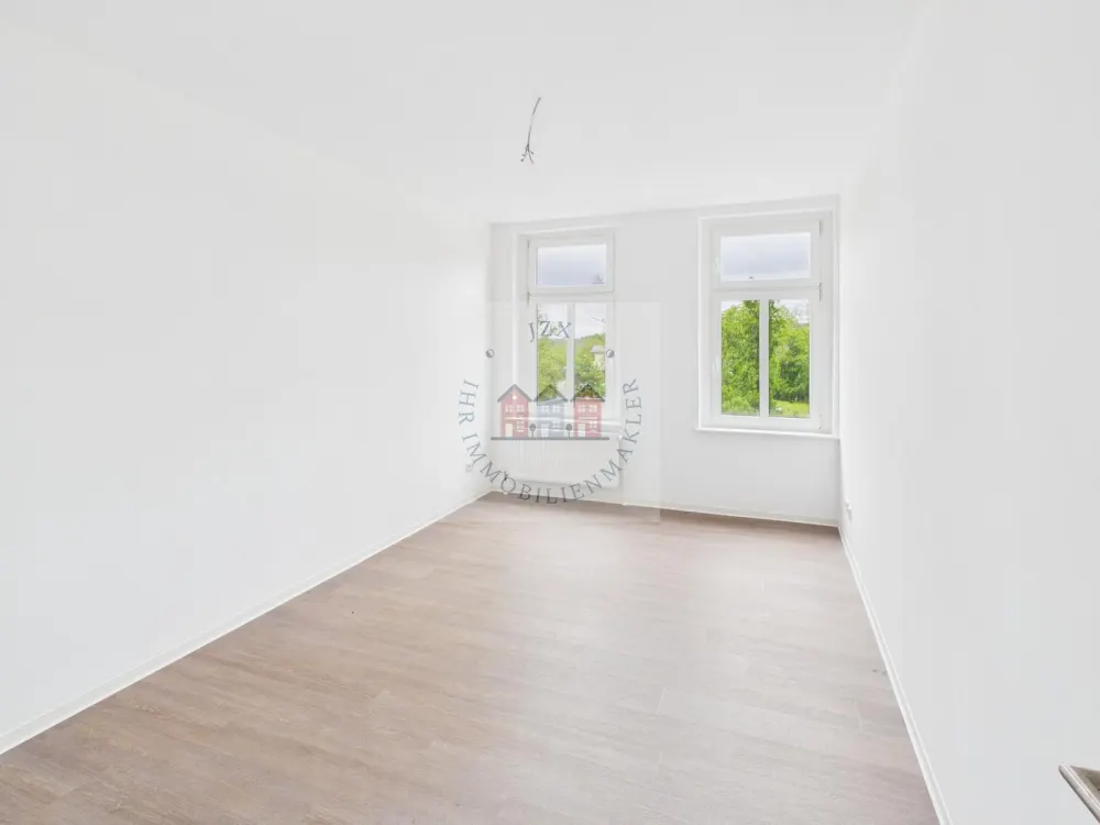 Erstbezug in sehr ruhiger Lage - gute Anbindung - Optimal für Pärchen