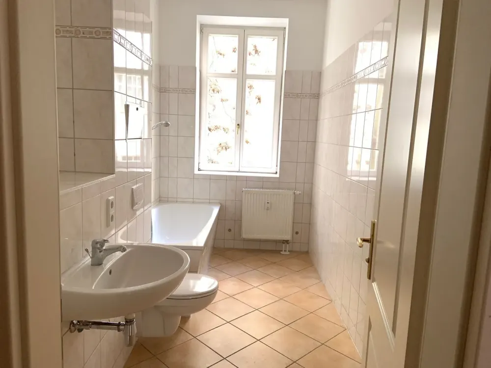 Lichtdurchflutete 3-Zimmer Wohnung mit Balkon