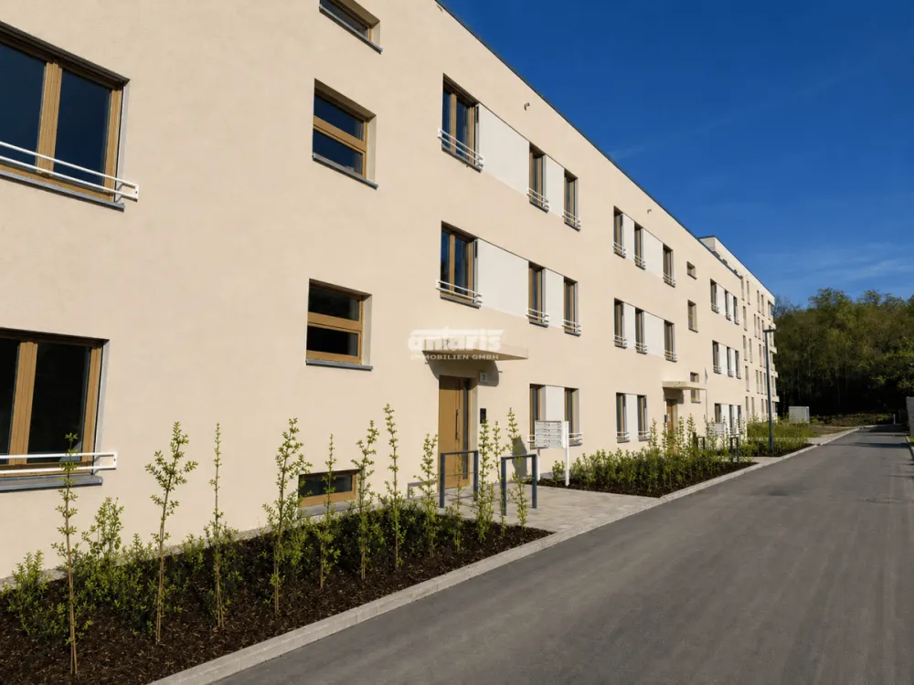 شقة واسعة من 4 غرف في موقع مفضل