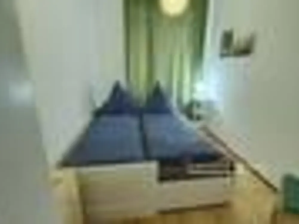 27544 HomeCompany Dresden Furnished 3-Room Apartment in Dresden-Pieschen max. 3 Persons