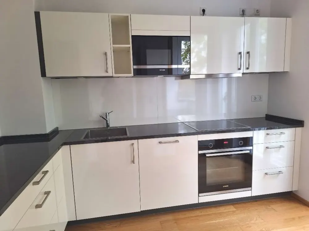 Schöne 3 Zimmerwohnung mit Wasserblick für SIE?