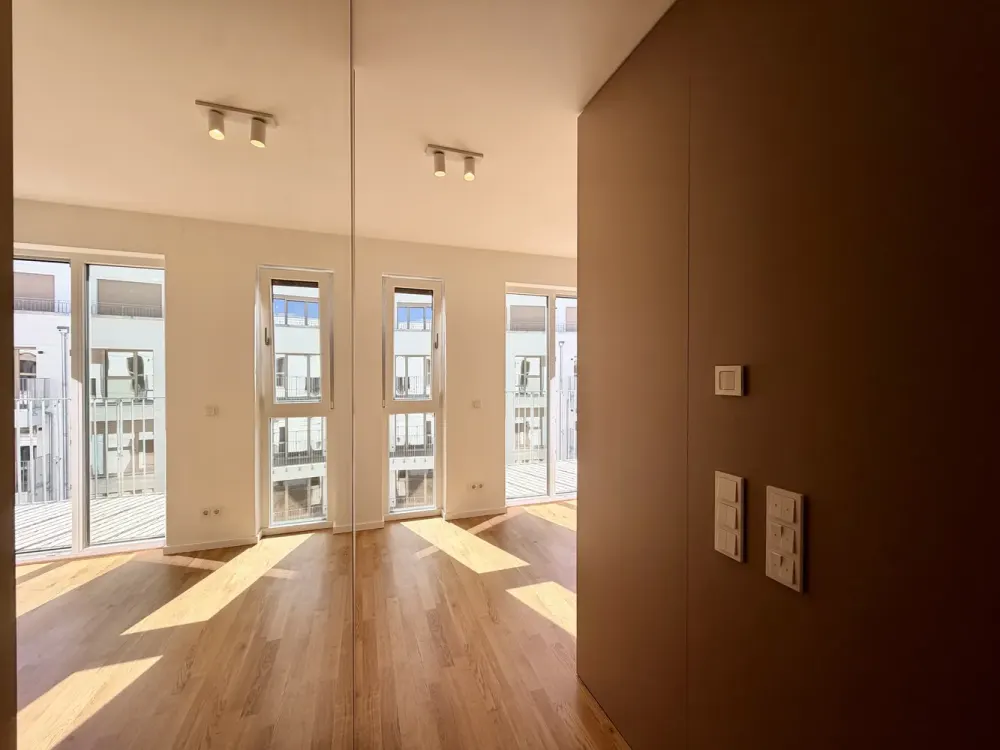Neubau 1,5-Zimmer mit Einbauschränken & Küche