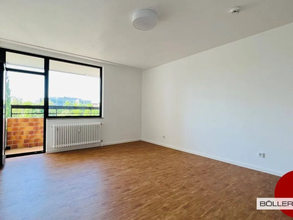 Stadt! Land! Fluss! Schöne 2-Zi. Wohnung mit Balkon und Einbauküche am Wöhrder See.