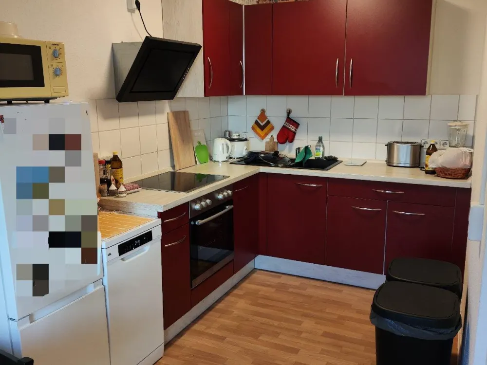 Beautiful 3-Room Apartment Near University