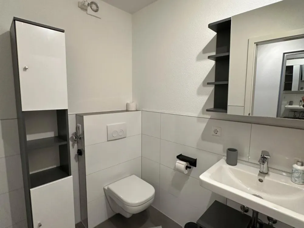 السكن المؤقت في ستوتينزيه مع اتصال مباشر بقطار S-Bahn