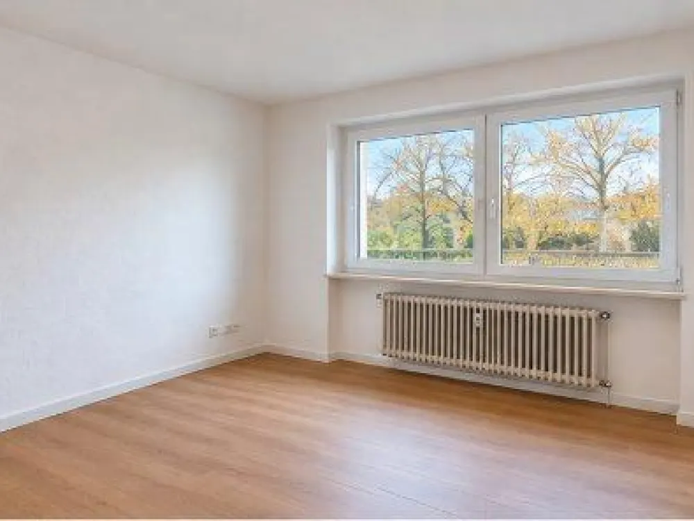 Erstbezug nach Renovierung, 3-Zimmer-Wohnung 78qm mit Balkon
