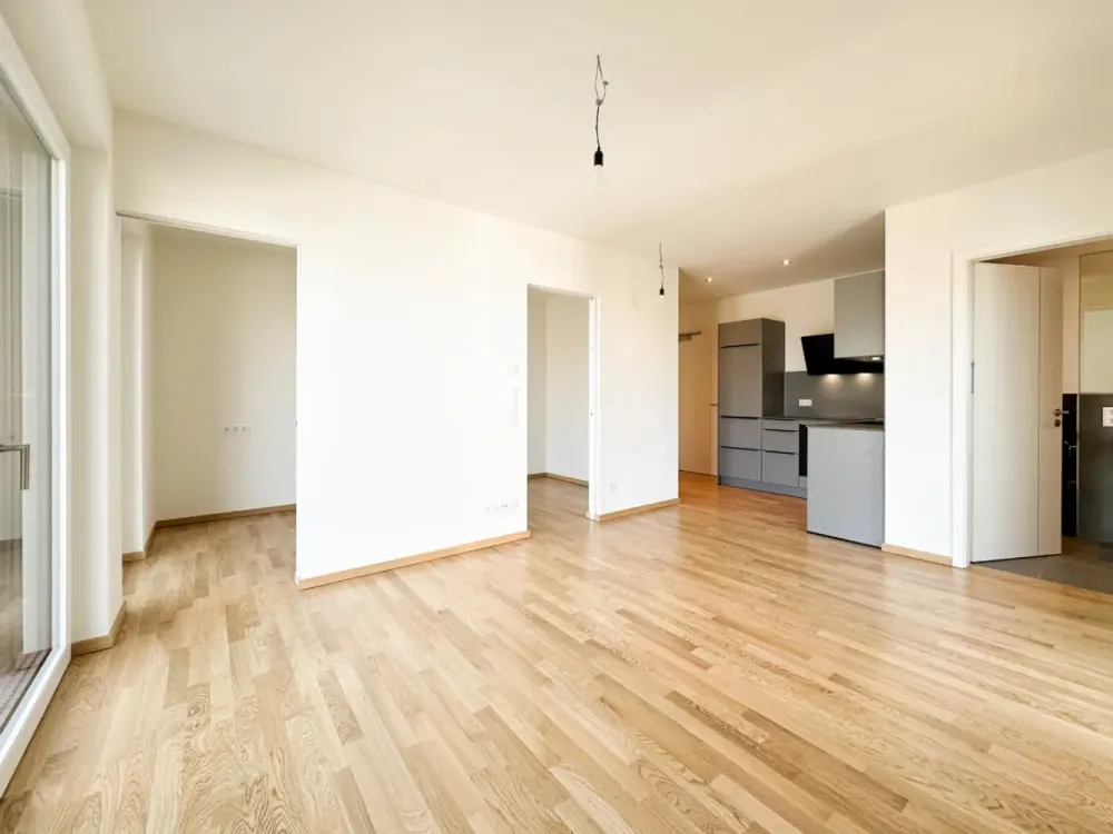 *** SEE-LAGE STATT STADT-STRESS * 2-Zimmer-Neubau mit Balkon * Jetzt besichtigen ***