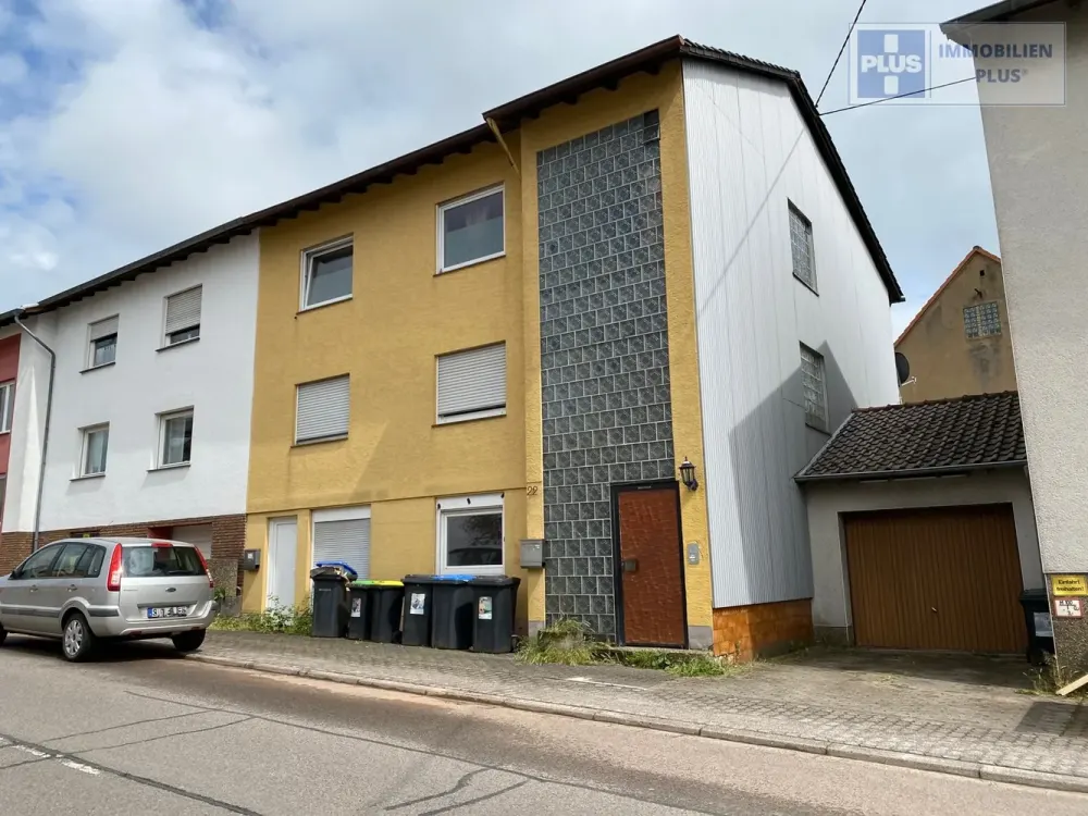 HEUSWEILER-HOLZ; SPACIOUS ONE-ROOM APARTMENT FOR RENT