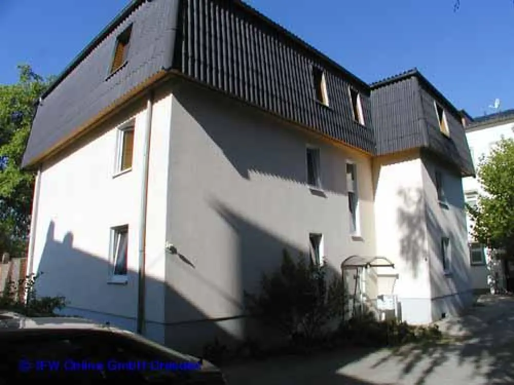 2-Raum Wohnung mit Balkon in Dresden-Leuben zu vermieten