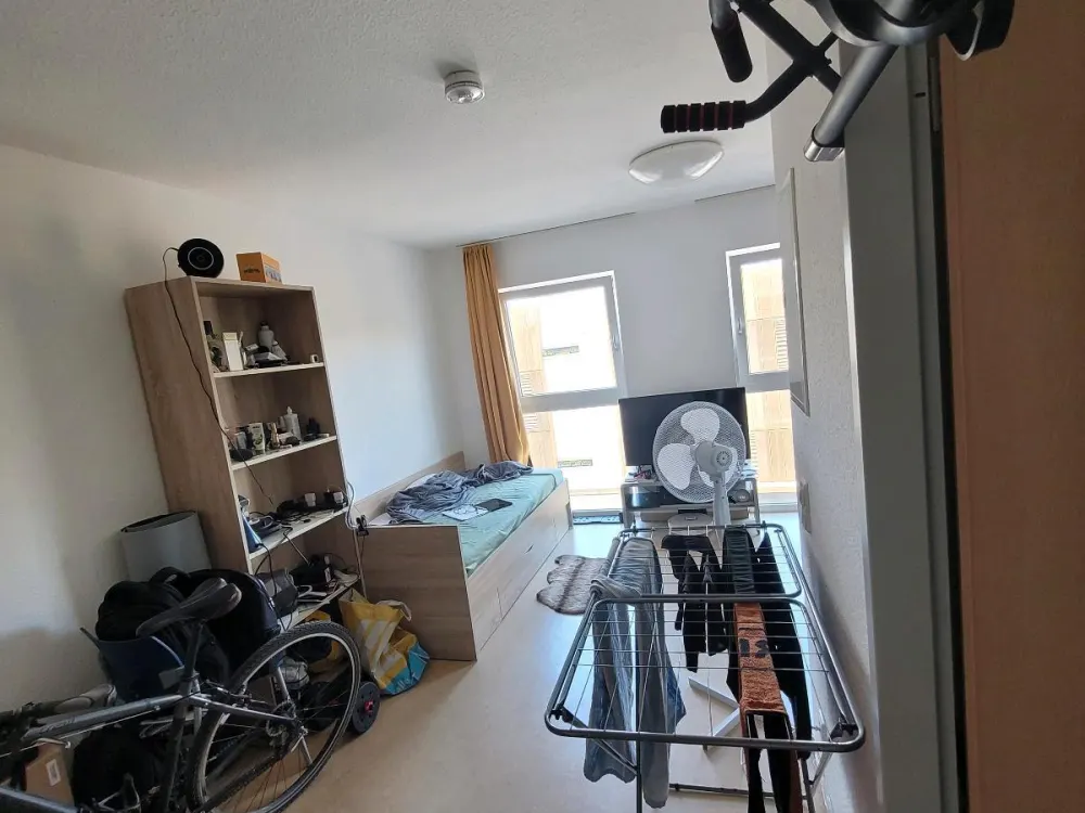 Studio apartment - sublet- Bautzner Straße 24