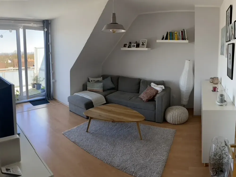 Gepflegte 2,5-Zimmer-Dachgeschosswohnung mit Balkon in Bochum - Weitmar-Mark