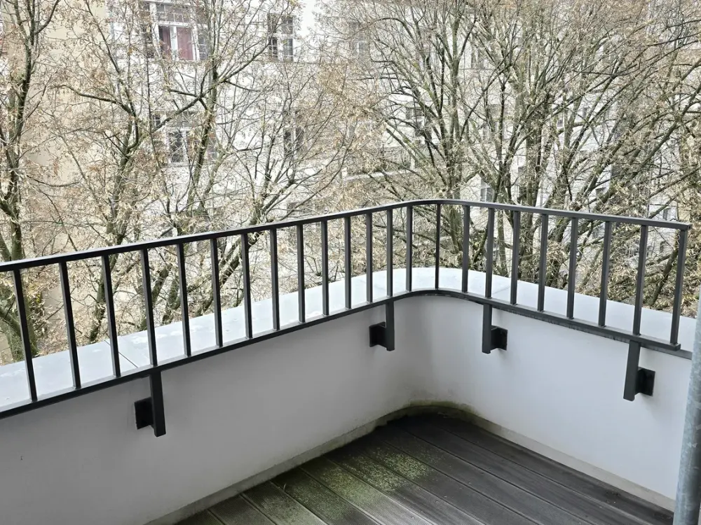 Sehr repräsentative möblierte 4 Zimmer Wohnung in Ku'Damm Nähe