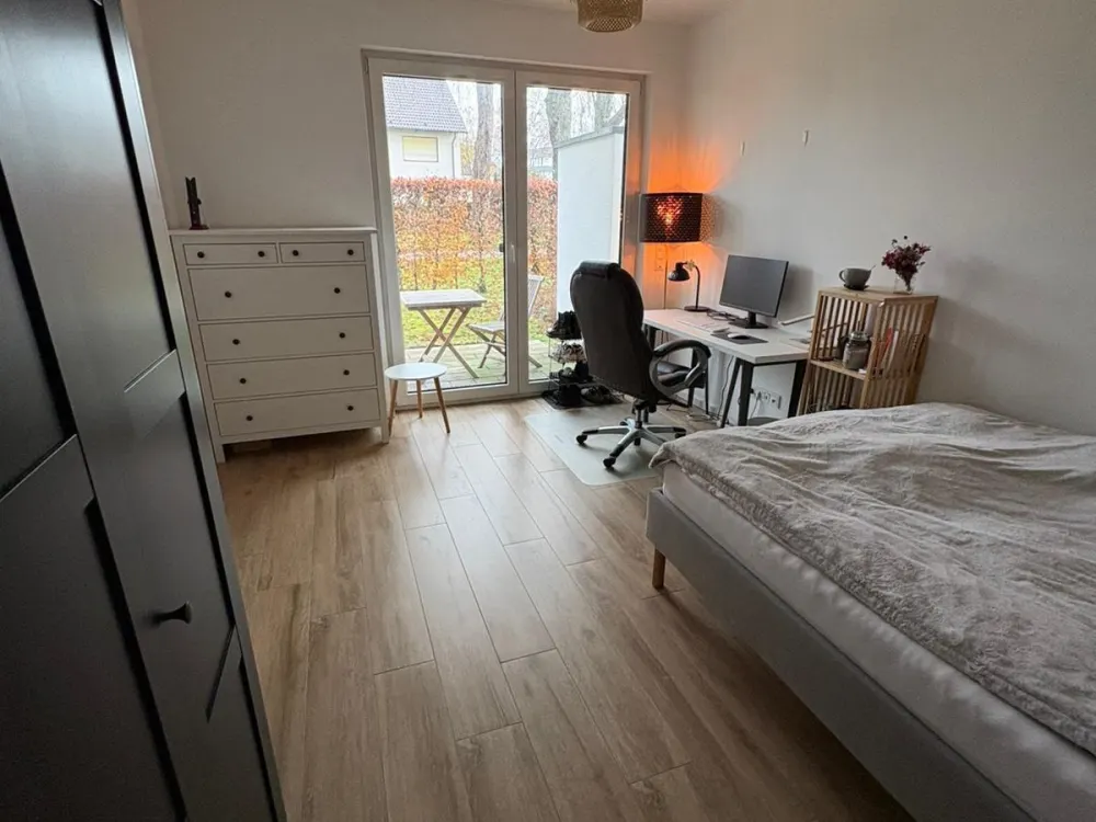 Newly Built Room in 4-Person Shared Apartment with Private Bathroom, Terrace, and Basement
