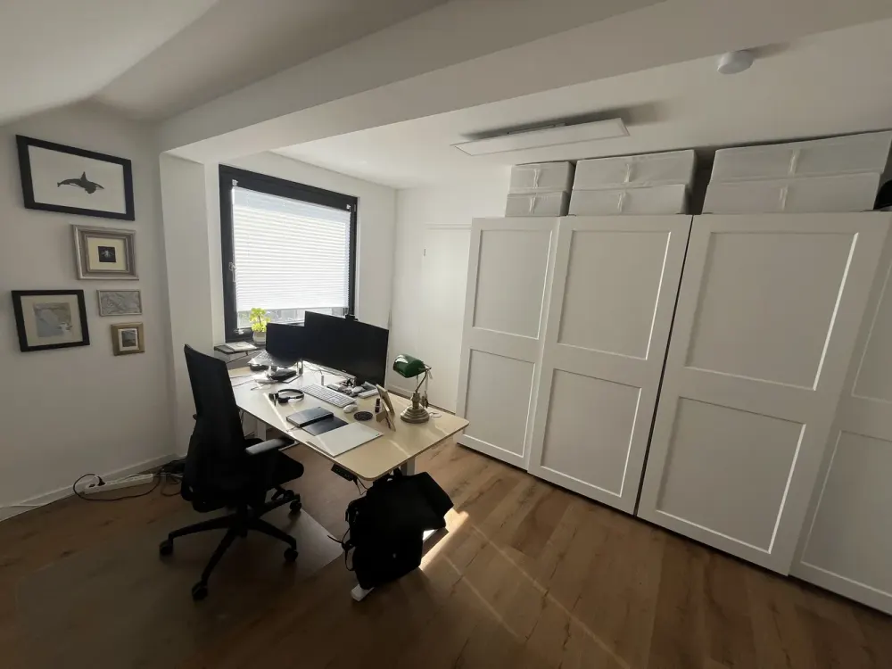 Helle 4 Zimmer Wohnung mit toller Dachterrasse