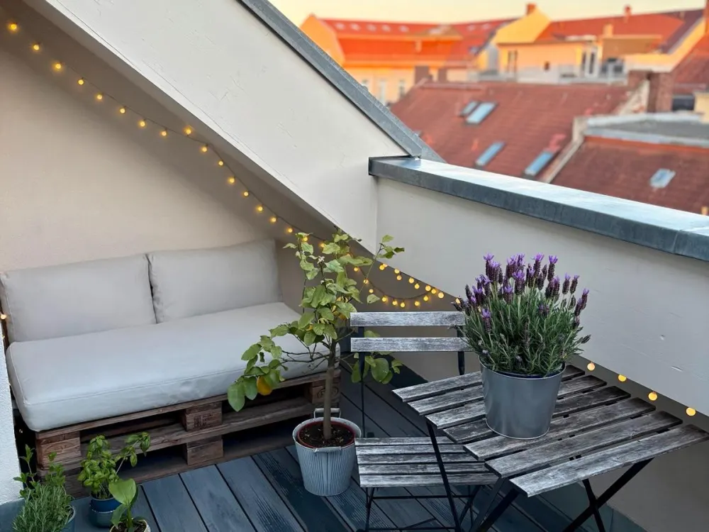 Gemütliche 2-Raum-Dachgeschosswohnung mit Dachloggia in Leipzig -
