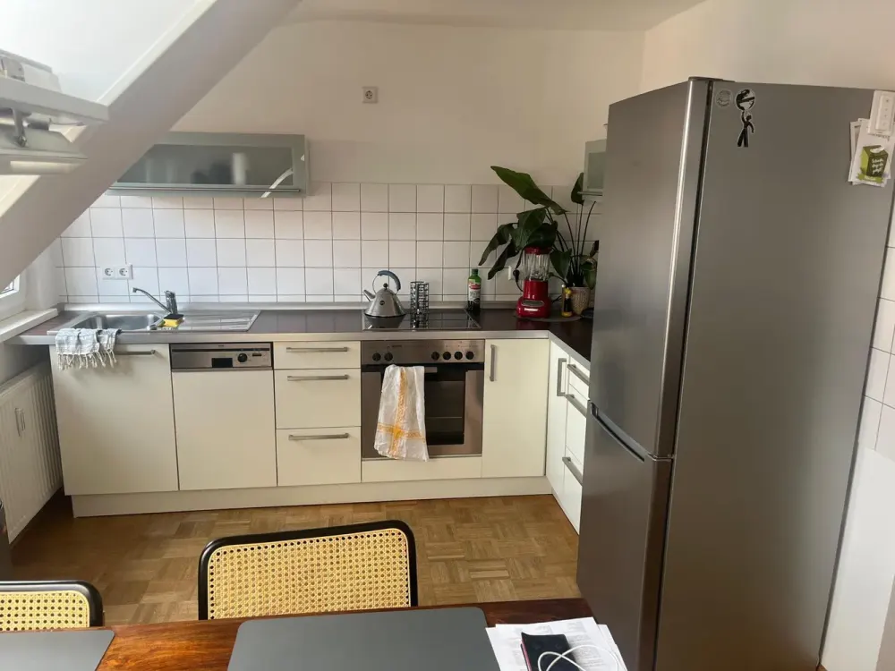 Zuhause mit zwei Zimmern in Stuttgart West