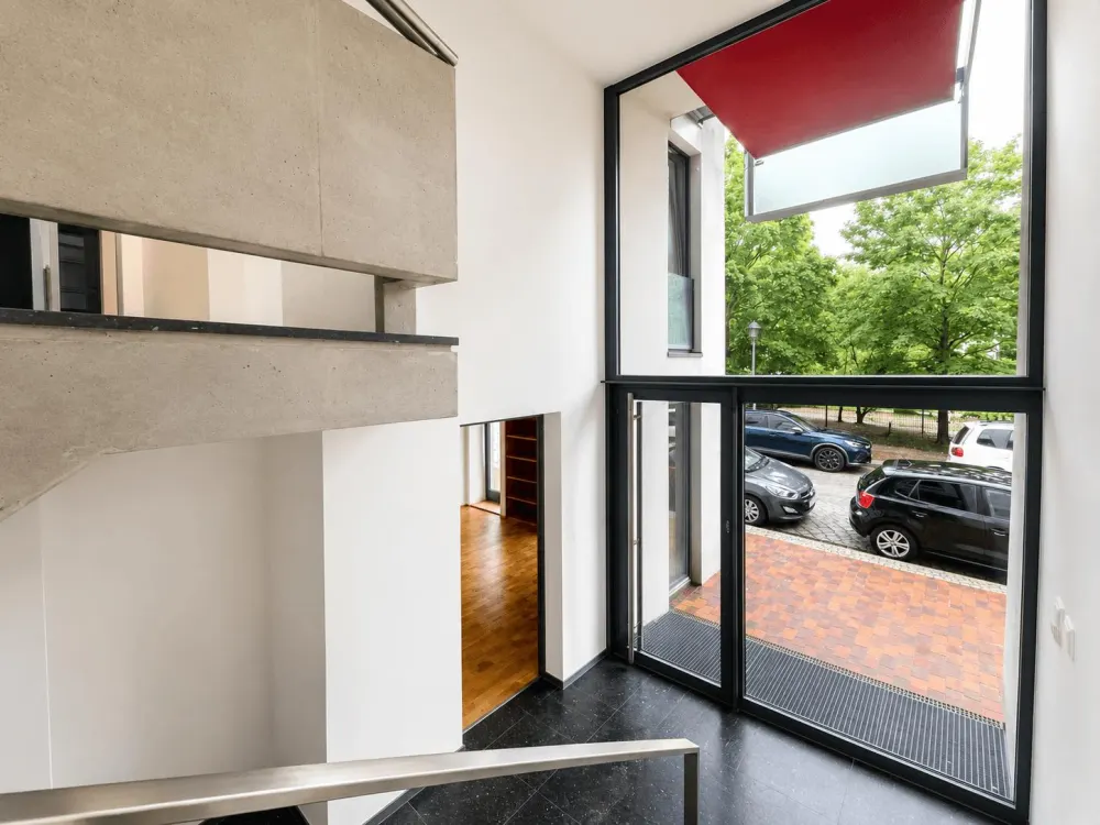 Attractive 3-Room Apartment