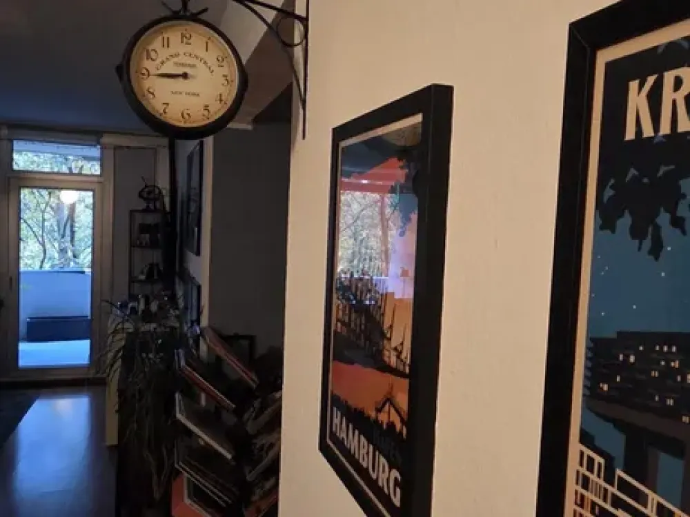 3 Zimmer Wohnung mit großem Balkon und Parkblick