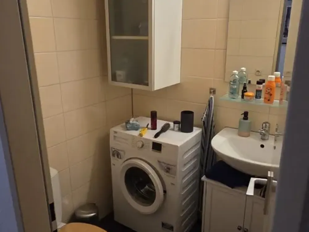 3 Zimmer Wohnung mit großem Balkon und Parkblick