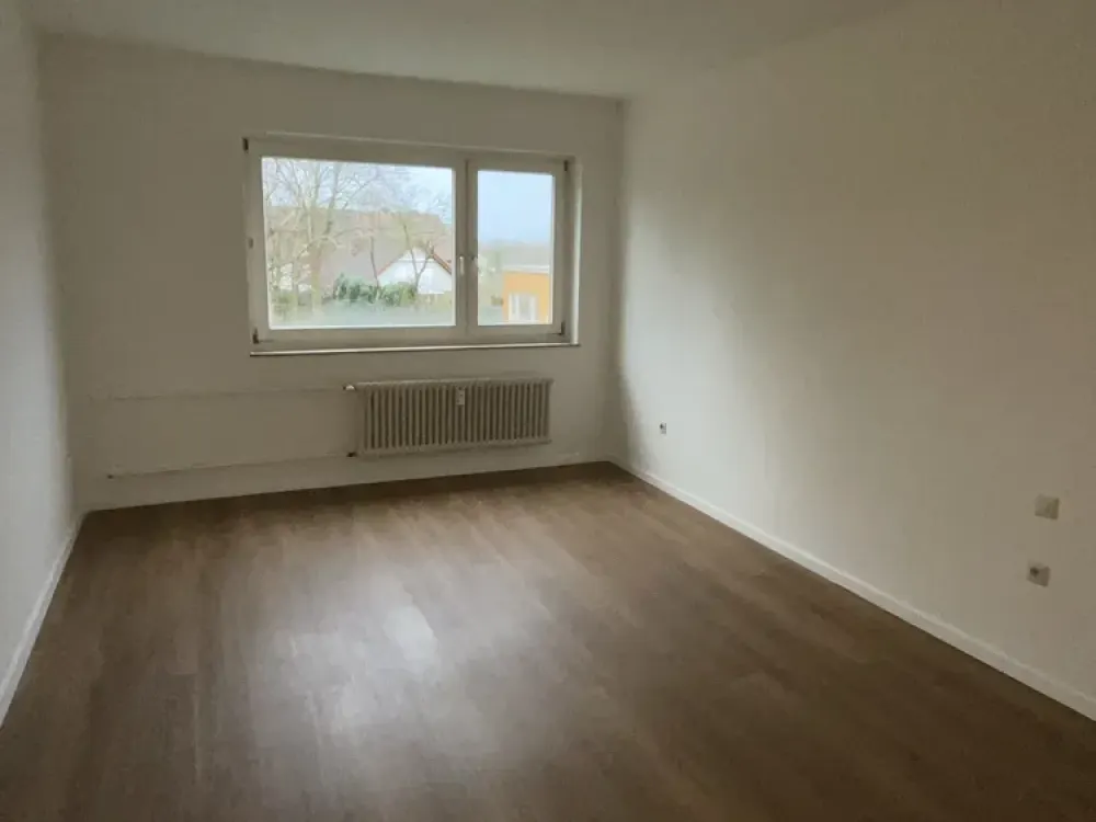 2 Months Rent-Free - Beautiful 3-Room Apartment